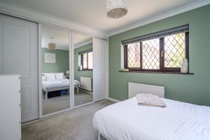 Photo 25- click for photo gallery